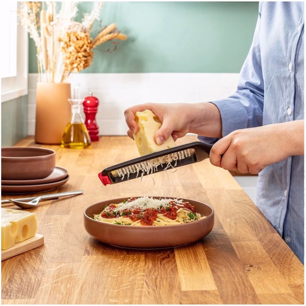TEFAL Ingenio Grater, Black, Red, Stainless Steel Kitchen Gadgets, Hanging Hole, K2070714 - Image 5